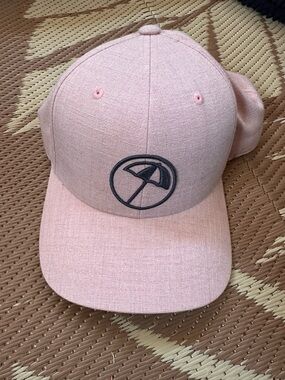 Puma Bay Hill Arnold Palmer pink hat golf
